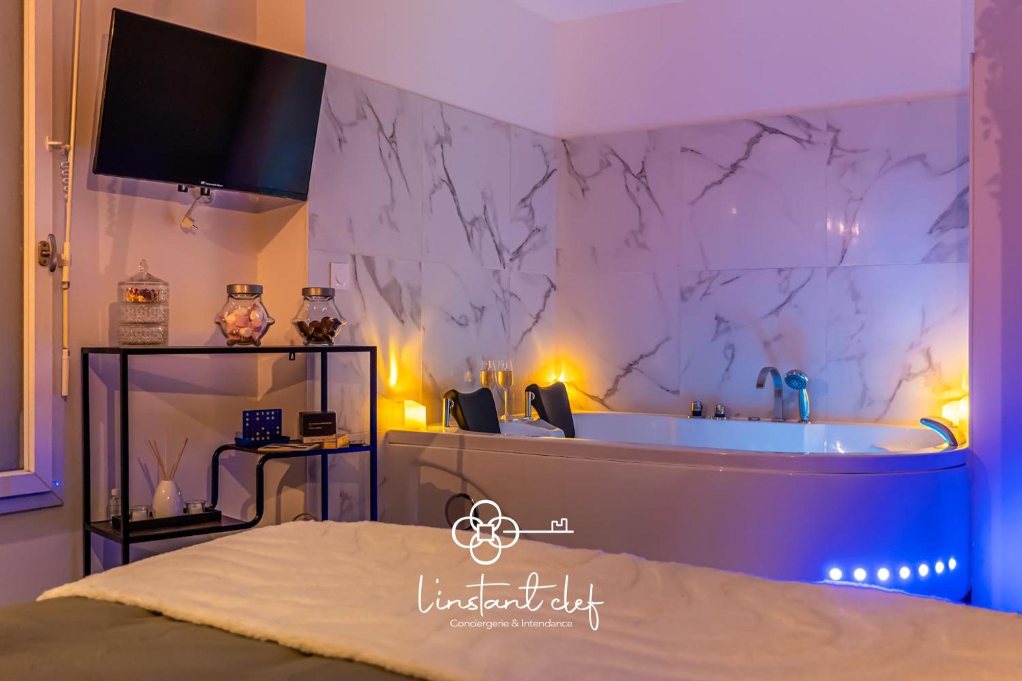 Au Mans - Sauna Et Jacuzzi Inclus Appartement